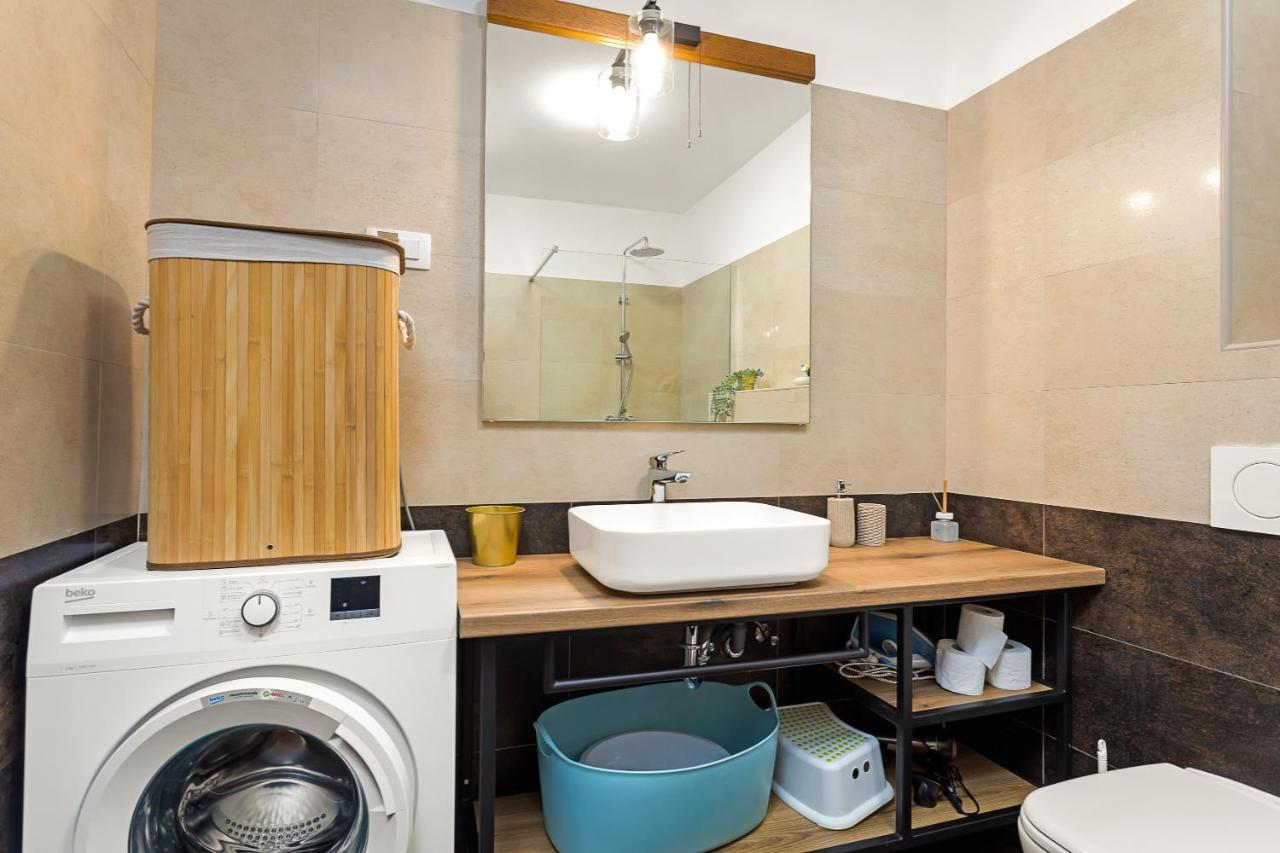 Apartments Cesare With Shared Pool Ližnjan Εξωτερικό φωτογραφία
