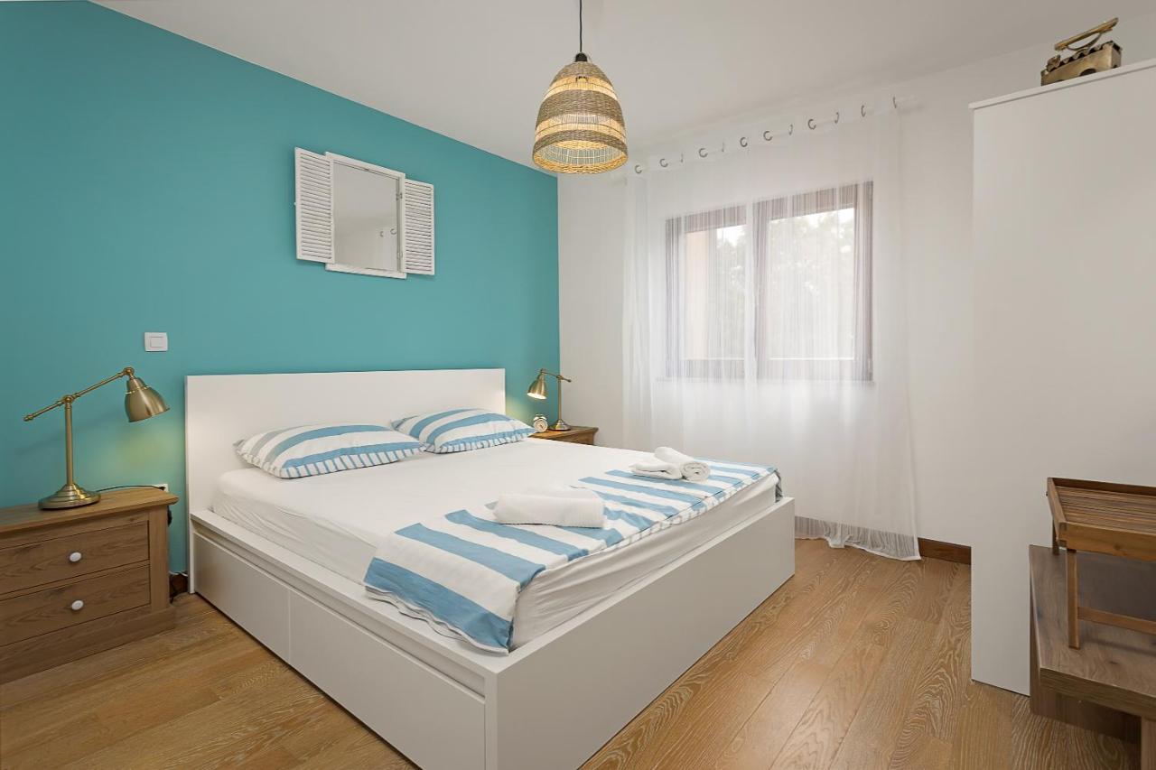 Apartments Cesare With Shared Pool Ližnjan Εξωτερικό φωτογραφία